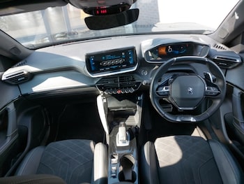 Used Peugeot 2008 2021 for sale - 75413593: Photo