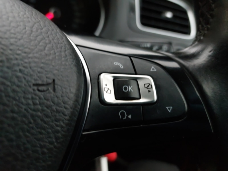 Used Volkswagen Polo 2015 for sale - 77130023: Photo 14