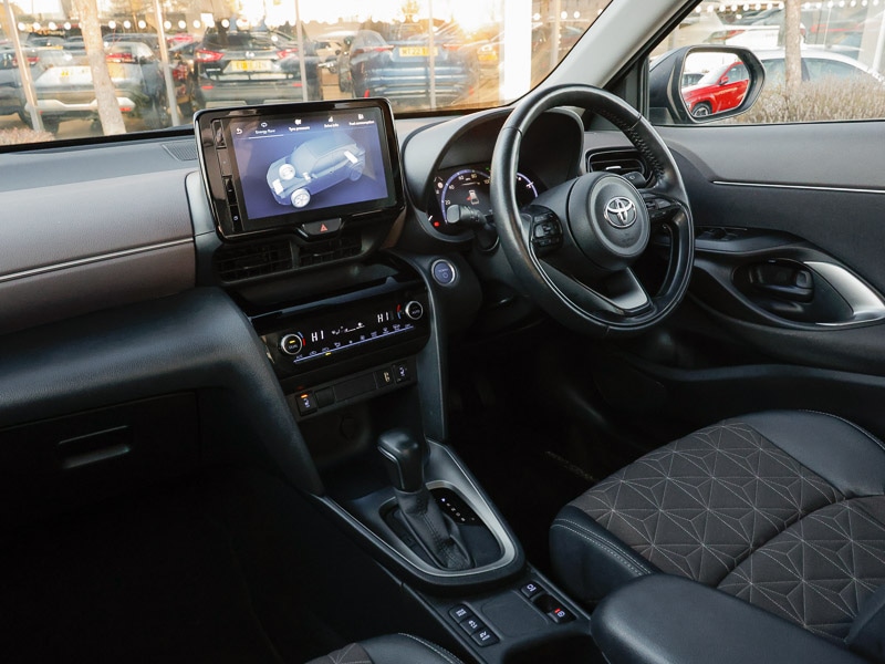 Used Toyota Yaris Cross 2022 for sale - 76906554: Photo 14