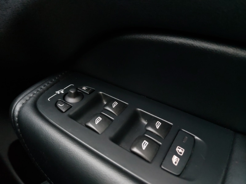 Used Volvo XC60 2023 for sale - 77150164: Photo 16