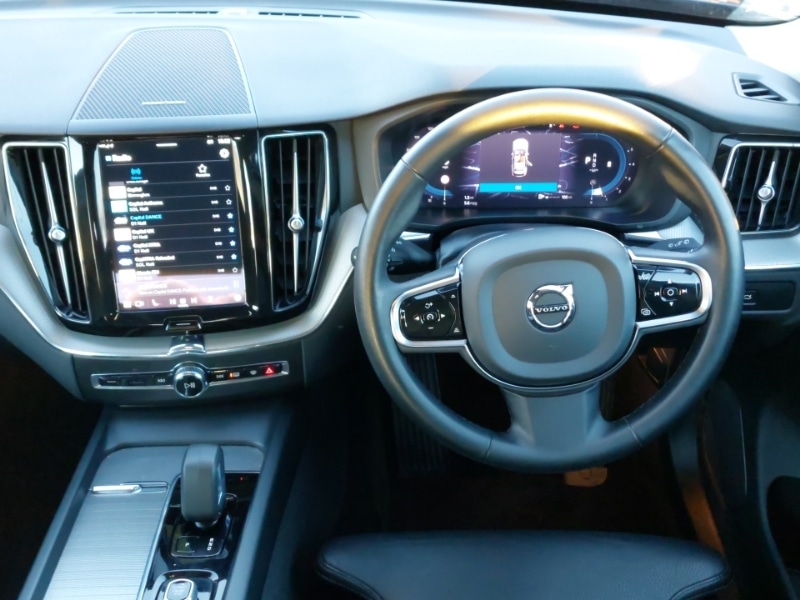 Used Volvo XC60 2023 for sale - 77150164: Photo 7