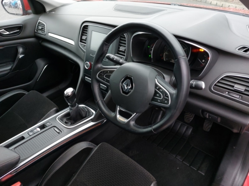 Used Renault Megane 2016 for sale - 77623110: Photo 10