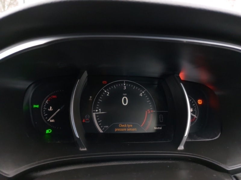 Used Renault Megane 2016 for sale - 77623110: Photo 12