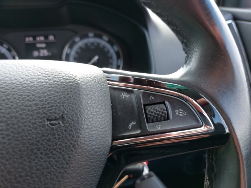 Used Skoda Karoq 2018 for sale - 76103686: Photo 14