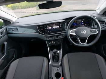 Used Volkswagen Taigo 2024 for sale - 77956475: Photo