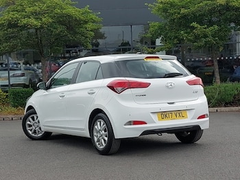 Used Hyundai i20 2017 for sale - 78837309: Photo