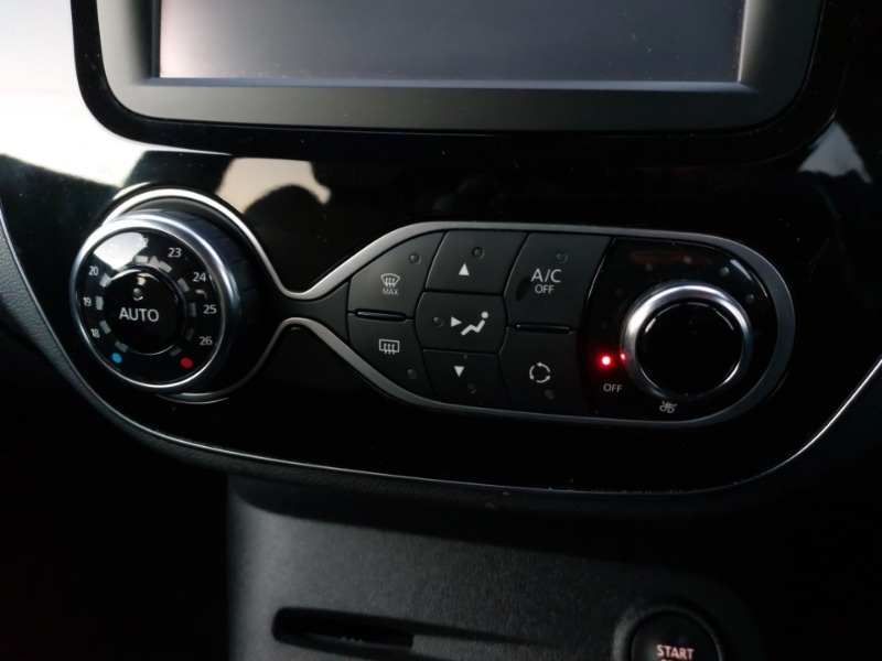 Used Renault Captur 2018 for sale - 77252404: Photo 17