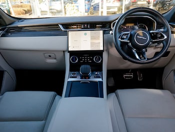 Used Jaguar F-Pace 2022 for sale - 76614208: Photo