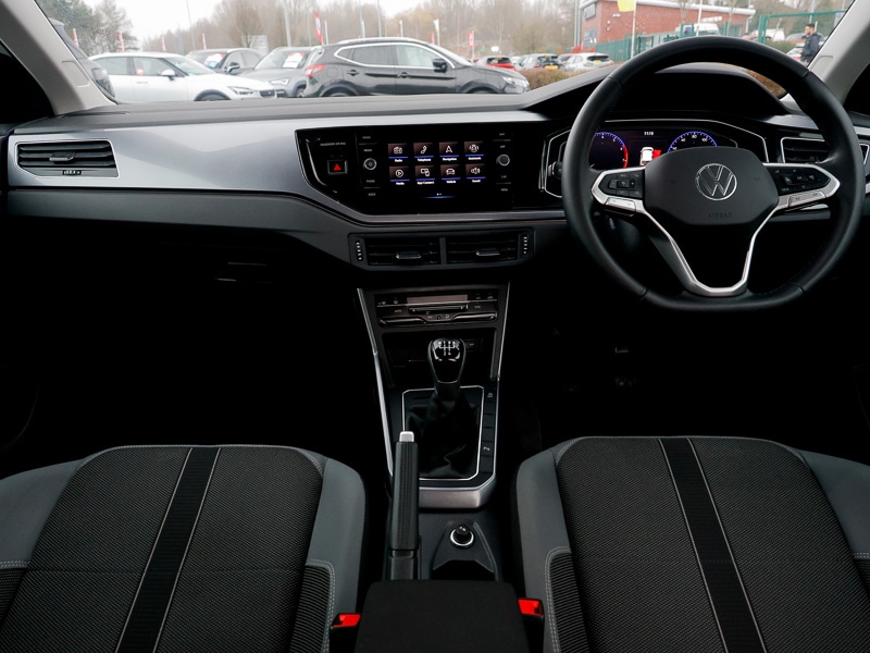 Used Volkswagen Polo 2022 for sale - 77329658: Photo 2