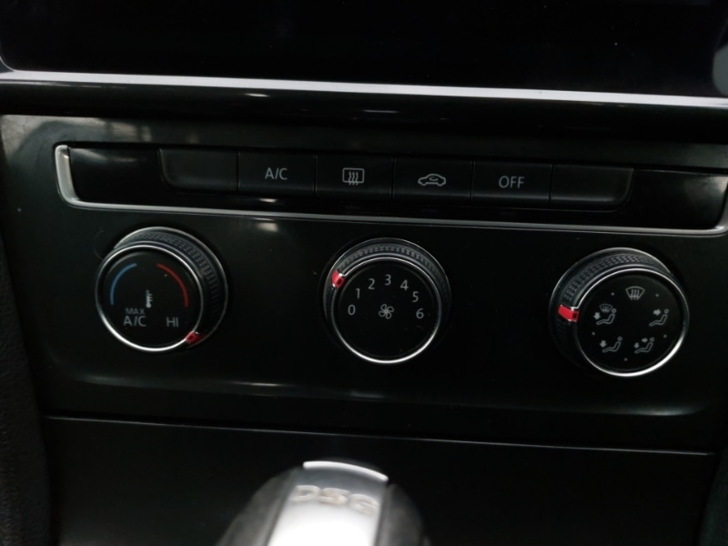 Used Volkswagen Golf 2018 for sale - 77232794: Photo 17