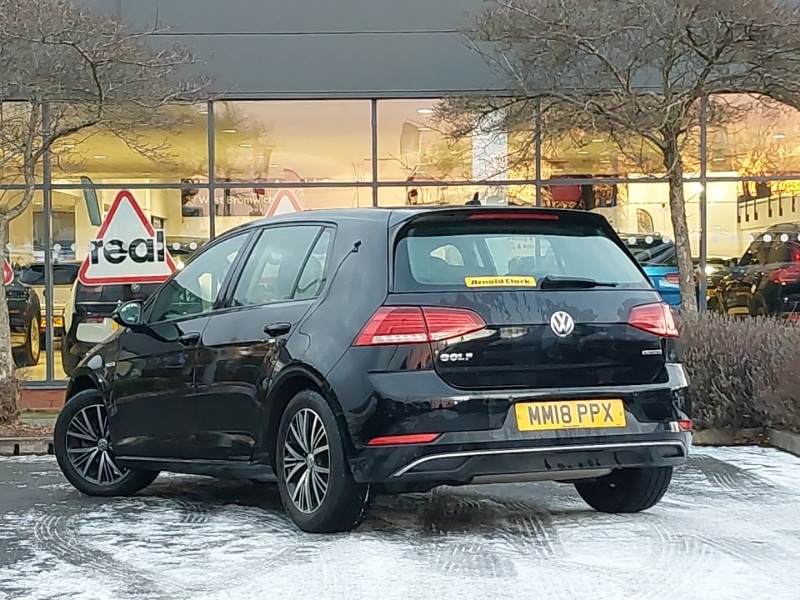 Used Volkswagen Golf 2018 for sale - 77232794: Photo 3