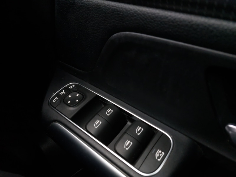 Used Mercedes-Benz GLA 2021 for sale - 77610881: Photo 16