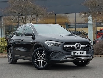 Used Mercedes-Benz GLA 2021 for sale - 77610881: Photo