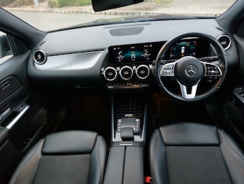 Used Mercedes-Benz GLA 2021 for sale - 77610881: Photo