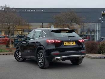 Used Mercedes-Benz GLA 2021 for sale - 77610881: Photo