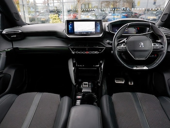 Used Peugeot 2008 2022 for sale - 76427584: Photo