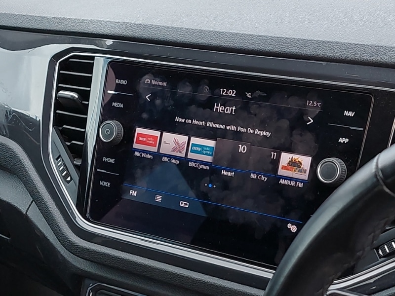 Used Volkswagen T-Roc 2018 for sale - 76348553: Photo 11