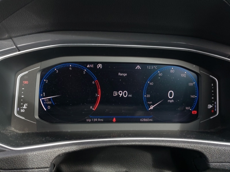 Used Volkswagen T-Roc 2018 for sale - 76348553: Photo 12