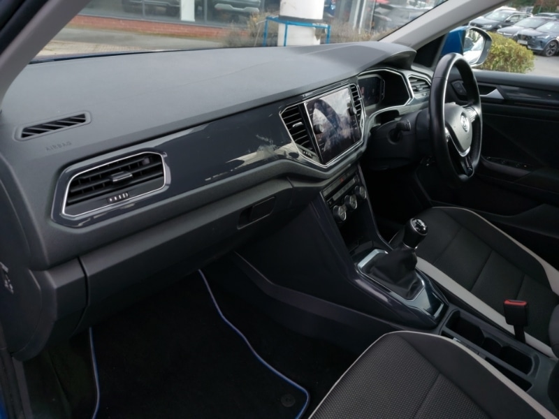 Used Volkswagen T-Roc 2018 for sale - 76348553: Photo 5