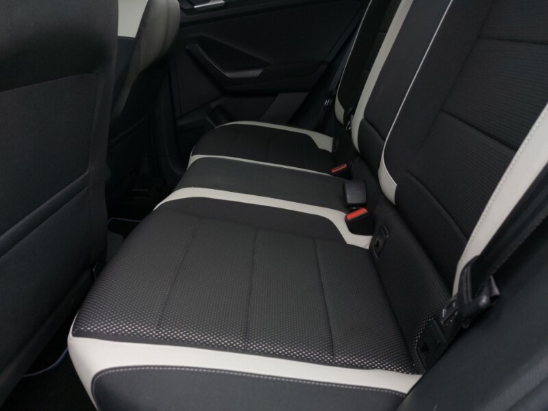 Used Volkswagen T-Roc 2018 for sale - 76348553: Photo 6