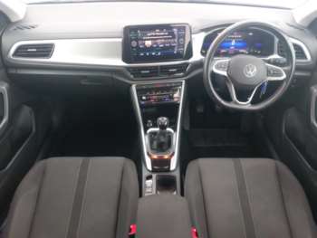 Used Volkswagen T-Roc 2022 for sale - 74376842: Photo