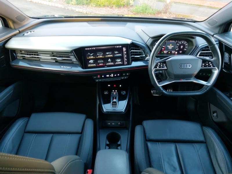 Used Audi Q4 e-tron 2022 for sale - 76630504: Photo 2