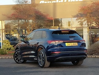 Used Audi Q4 e-tron 2022 for sale - 76630504: Photo