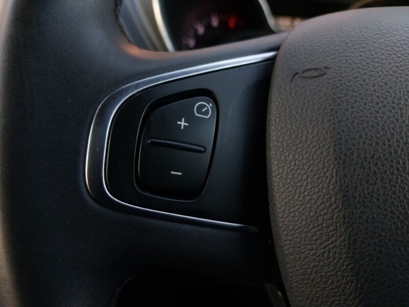 Used Renault Captur 2018 for sale - 77197385: Photo 13