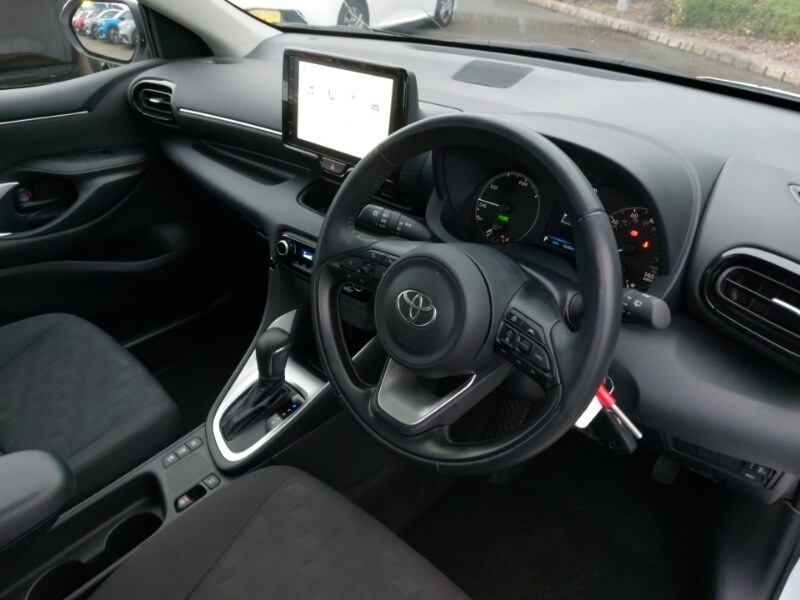 Used Toyota Yaris 2024 for sale - 77419030: Photo 10
