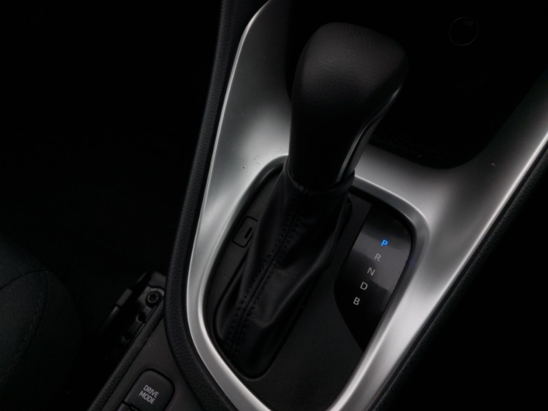 Used Toyota Yaris 2024 for sale - 77419030: Photo 17