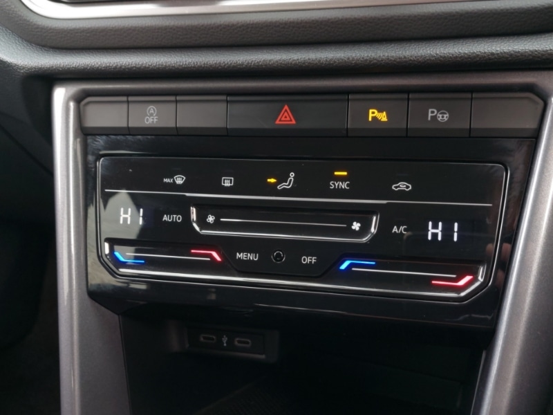 Used Volkswagen T-Roc 2022 for sale - 76150766: Photo 13