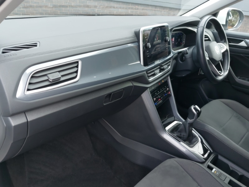 Used Volkswagen T-Roc 2022 for sale - 76150766: Photo 5