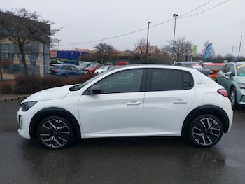 Used Peugeot 208 2025 for sale - 77338111: Photo