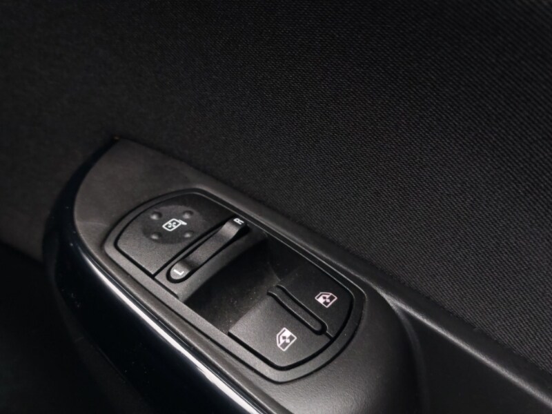 Used Vauxhall Corsa 2019 for sale - 77999639: Photo 15