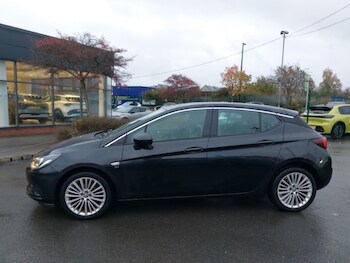 Used Vauxhall Astra 2016 for sale - 76567308: Photo