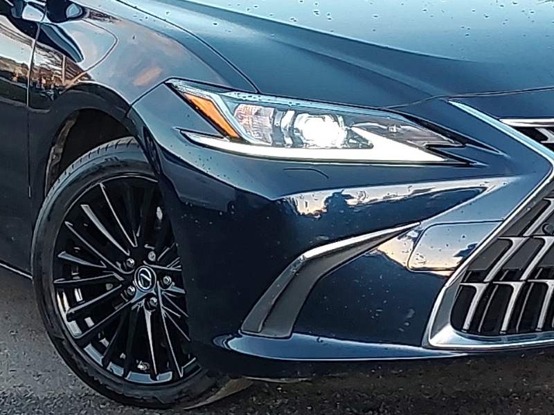 Used Lexus ES 2023 for sale - 76630569: Photo 9