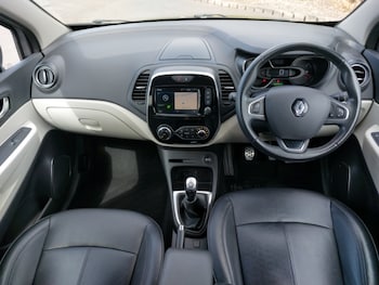 Used Renault Captur 2018 for sale - 79332514: Photo