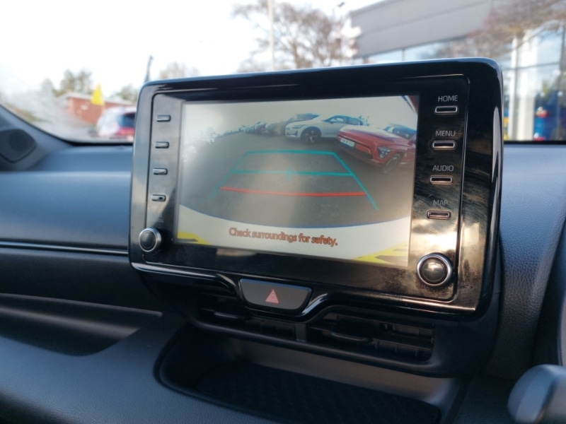 Used Toyota Yaris 2022 for sale - 76629265: Photo 18