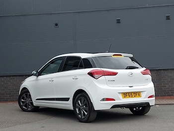 Used Hyundai i20 2015 for sale - 75633958: Photo