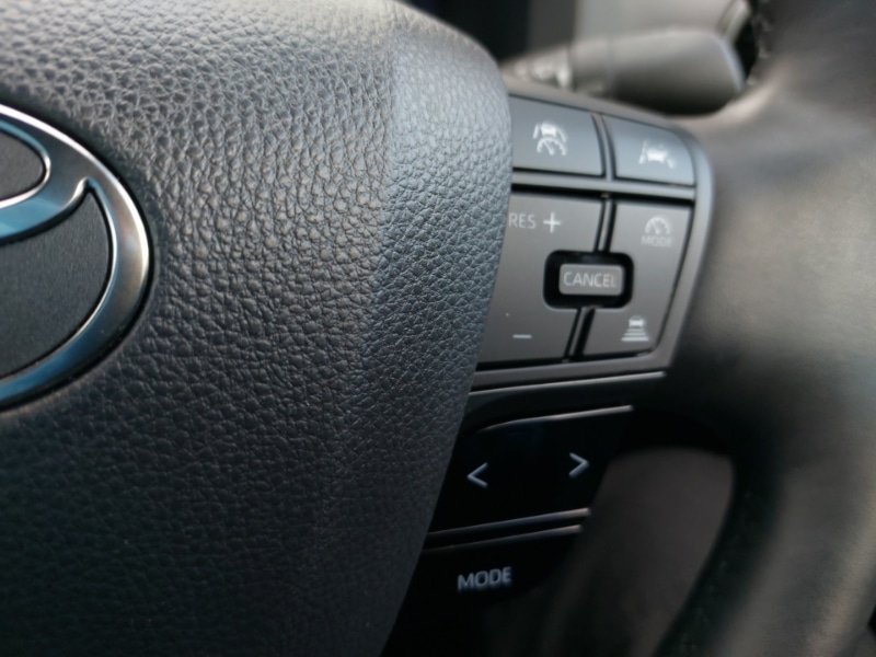 Used Toyota C-HR 2025 for sale - 77610764: Photo 14