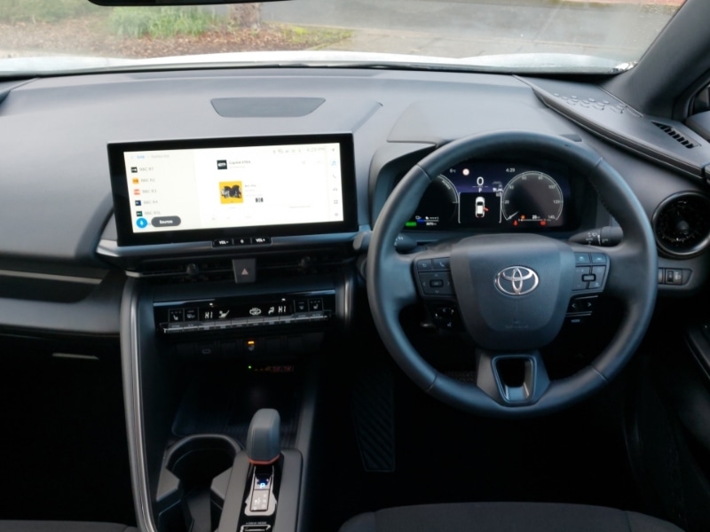 Used Toyota C-HR 2025 for sale - 77610764: Photo 7