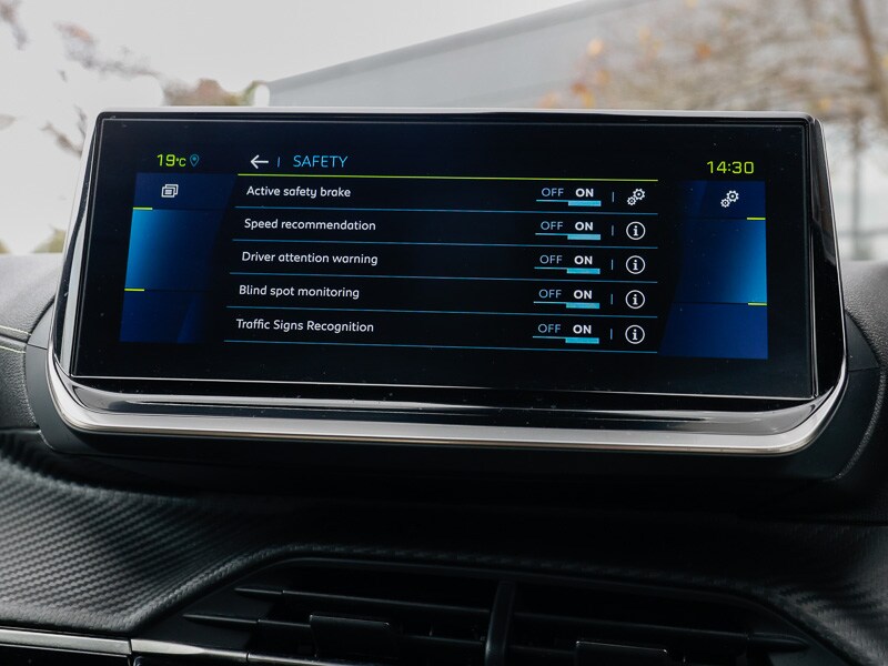 Used Peugeot 2008 2022 for sale - 77352373: Photo 12