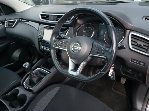 Used Nissan Qashqai 2017 for sale - 76213172: Photo 10