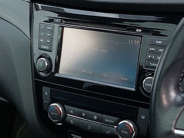 Used Nissan Qashqai 2017 for sale - 76213172: Photo 11
