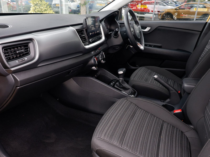 Used Kia Stonic 2023 for sale - 76704787: Photo 5