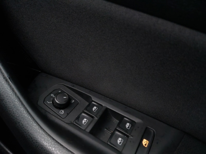 Used Volkswagen Passat 2018 for sale - 77623931: Photo 15