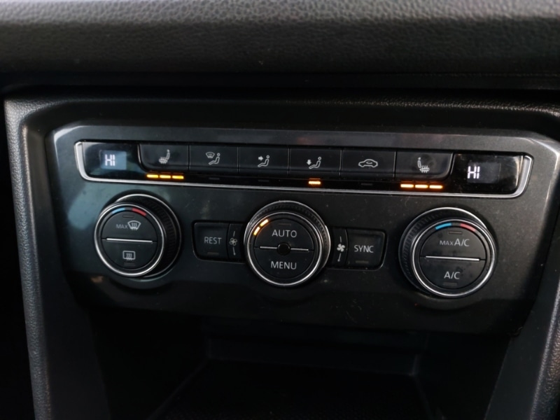 Used Volkswagen Tiguan 2017 for sale - 76893490: Photo 17