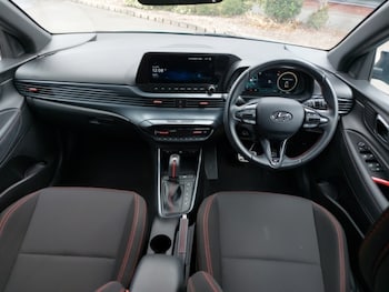 Used Hyundai i20 2023 for sale - 79420049: Photo
