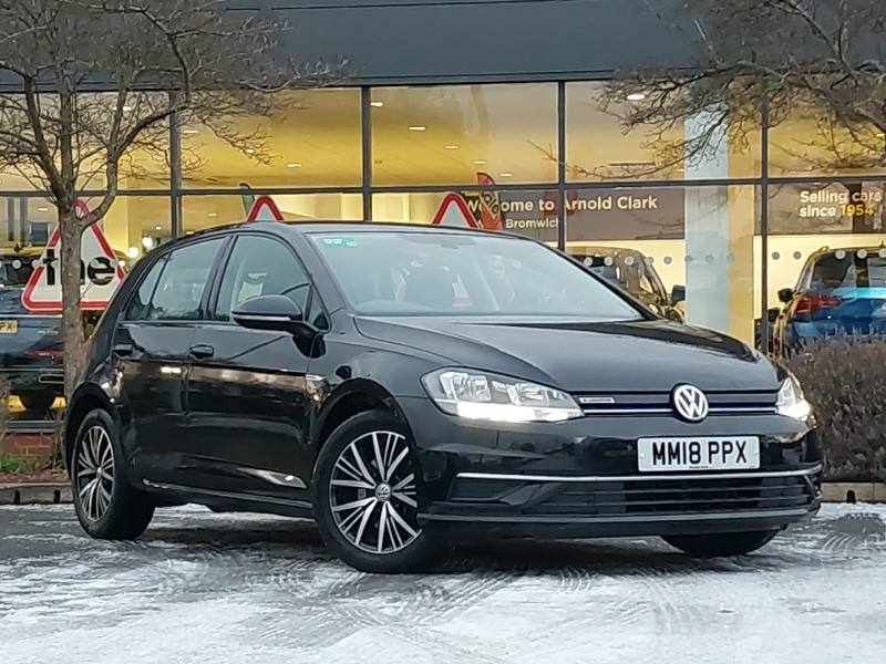 Used Volkswagen Golf 2018 for sale - 77130024: Photo 1