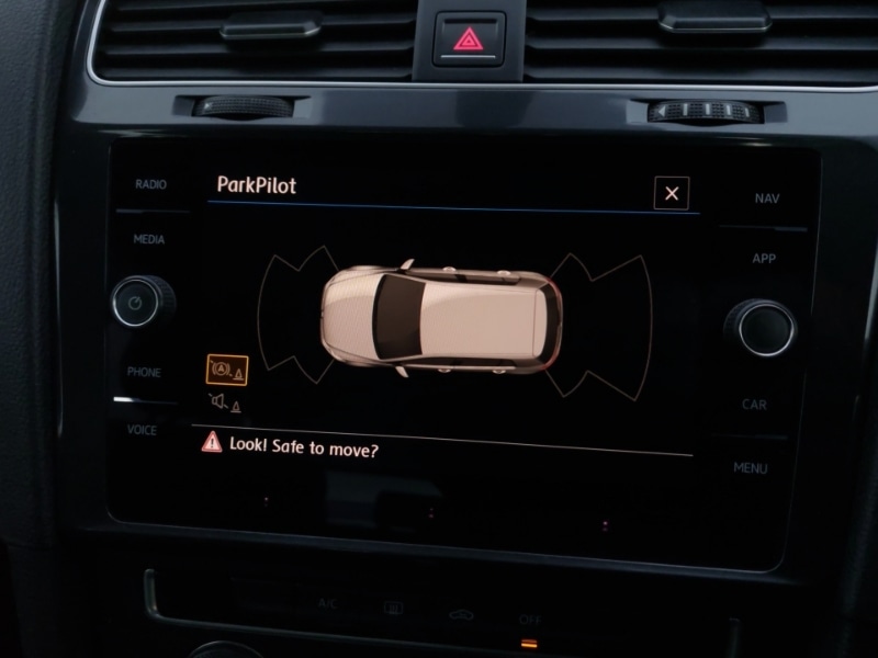 Used Volkswagen Golf 2018 for sale - 77130024: Photo 18